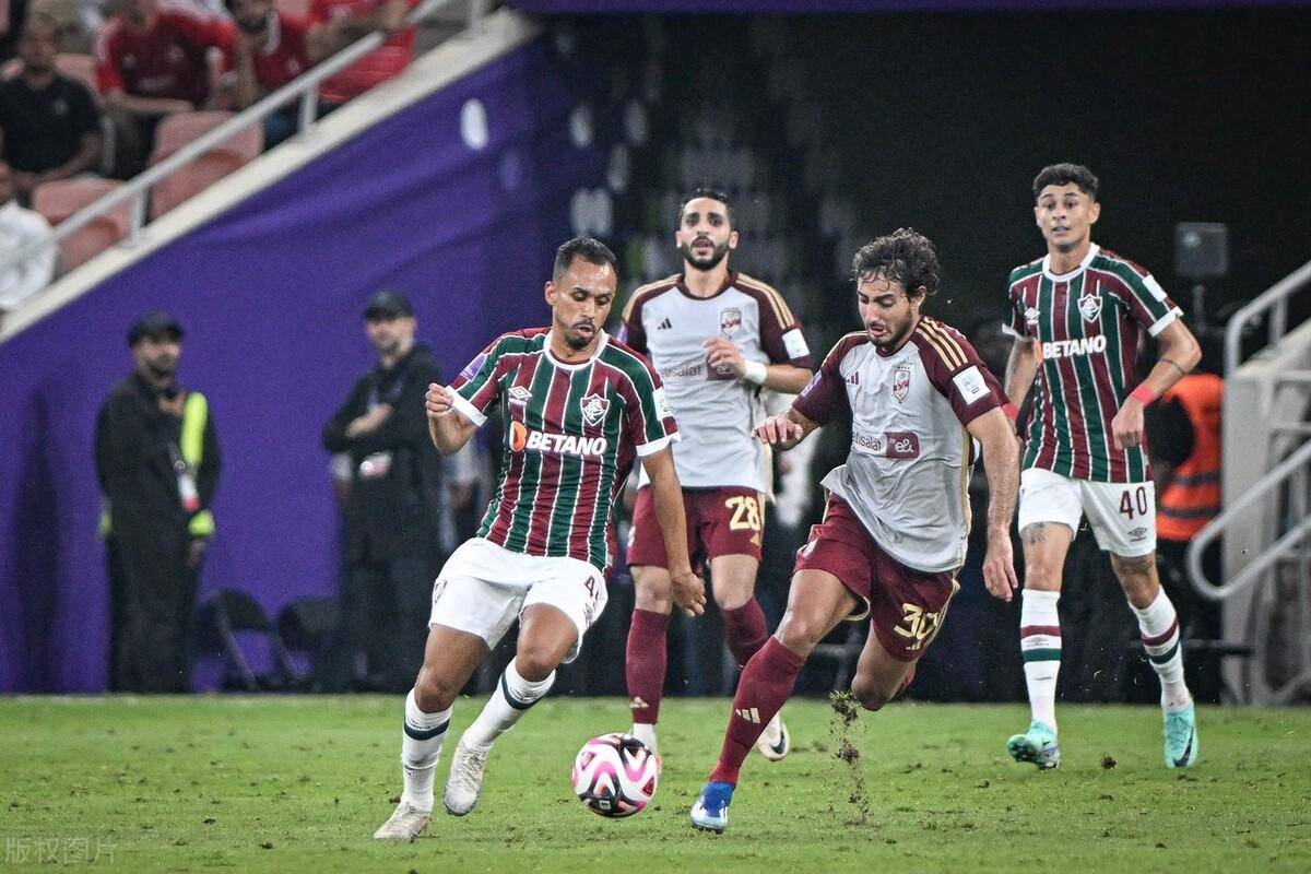 包含深度解读：弗鲁米嫩塞世俱杯战术演练的词条