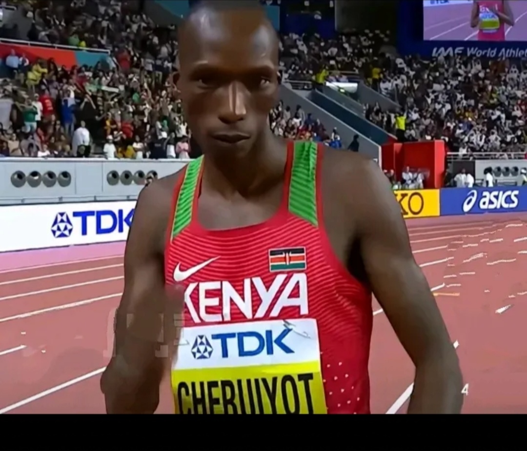 关于南非田径选手速度惊人，一路领先勇夺冠军的信息