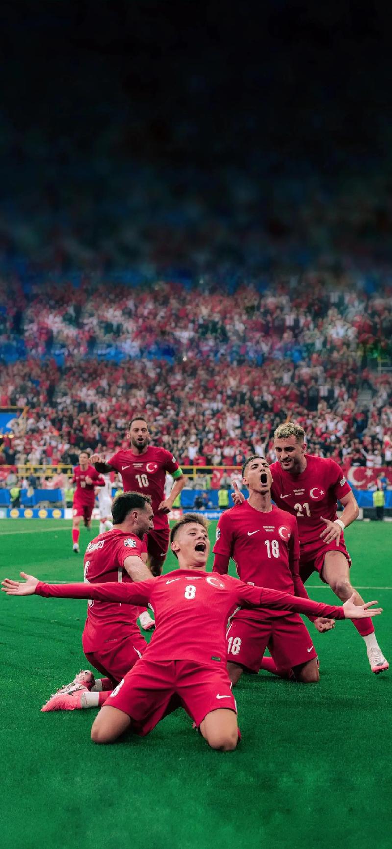 全新瞬间：欧洲联赛激战大揭秘的简单介绍