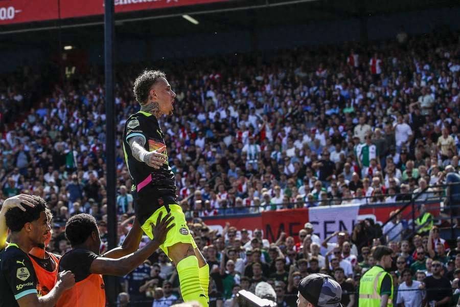 阿贾克斯神奇逆转，晋级欧冠八强