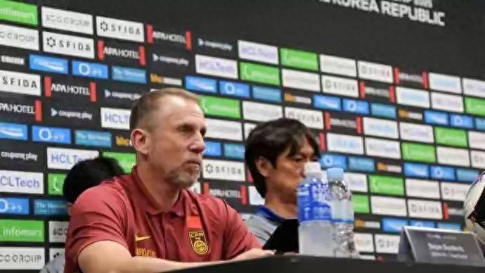 世俱杯分组-国内足球聚焦关注，球队实力逐渐显现实力