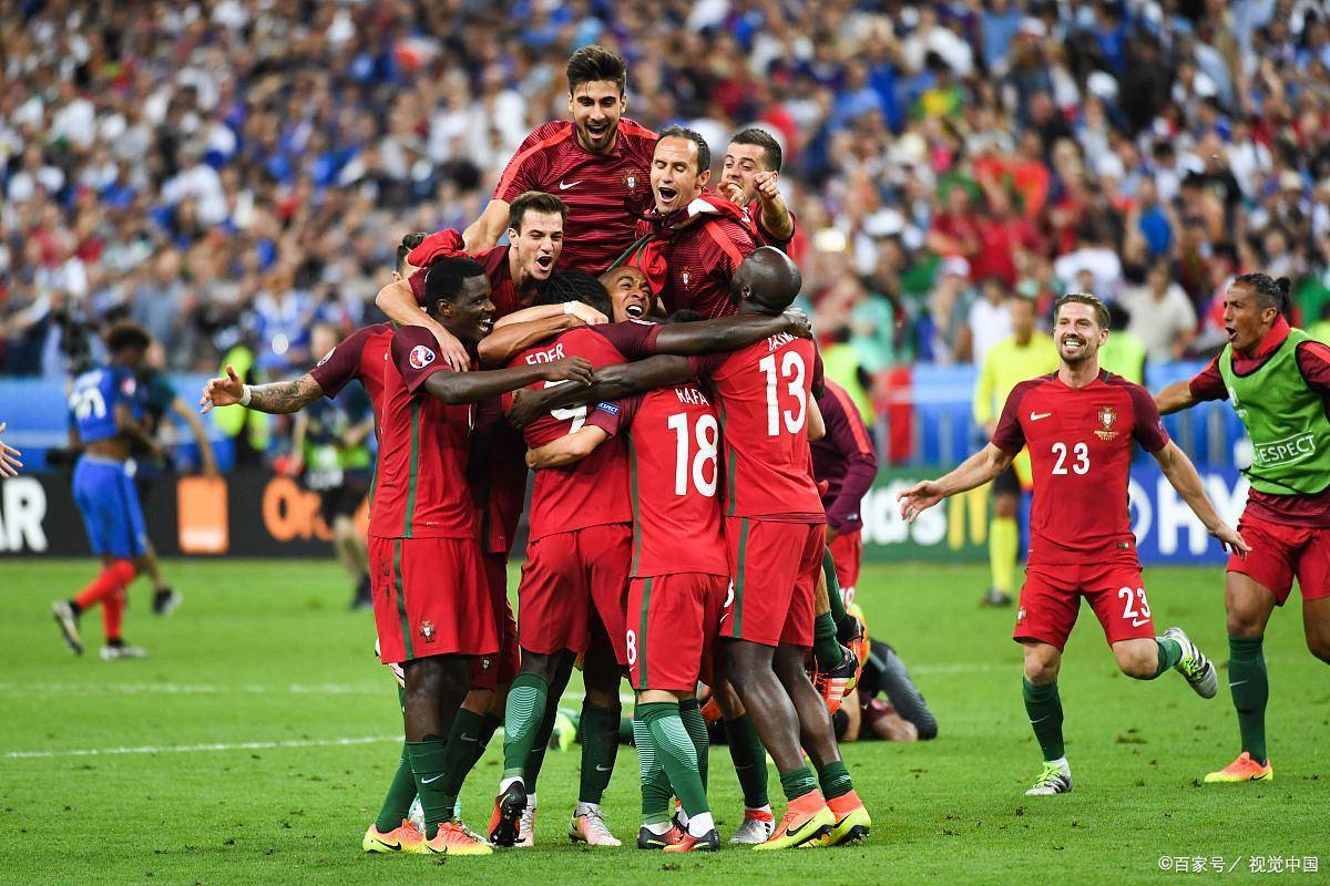 世俱杯奖金-西班牙队在帆船比赛中遭遇困境