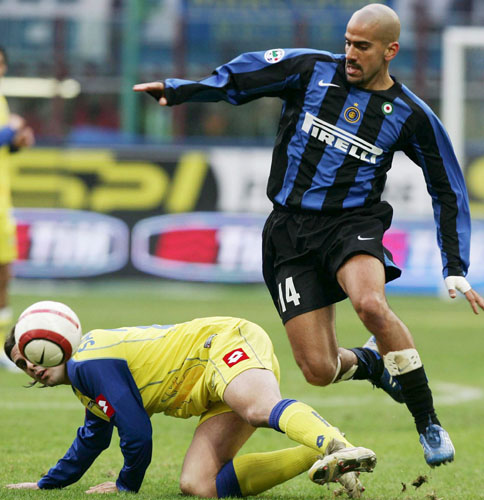 世俱杯2025-切沃主场力克对手，发挥稳定表现