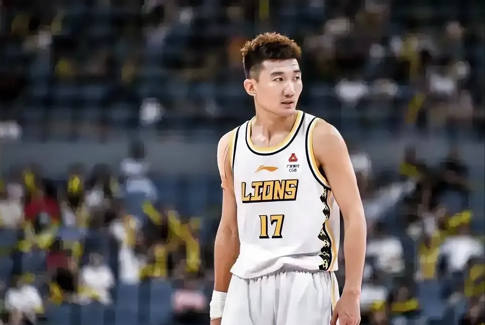 包含主力球员伤愈复出，为球队提供强大支援的词条