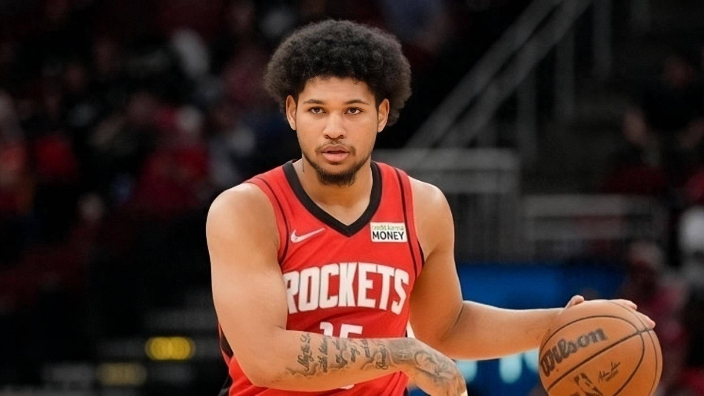 包含火箭主控因家庭原因缺席比赛，球队将暂时借调外援的词条