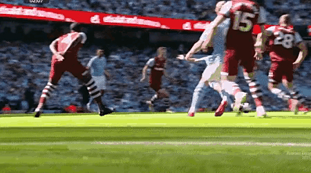 曼城近期英格兰足球联赛大比分夺胜