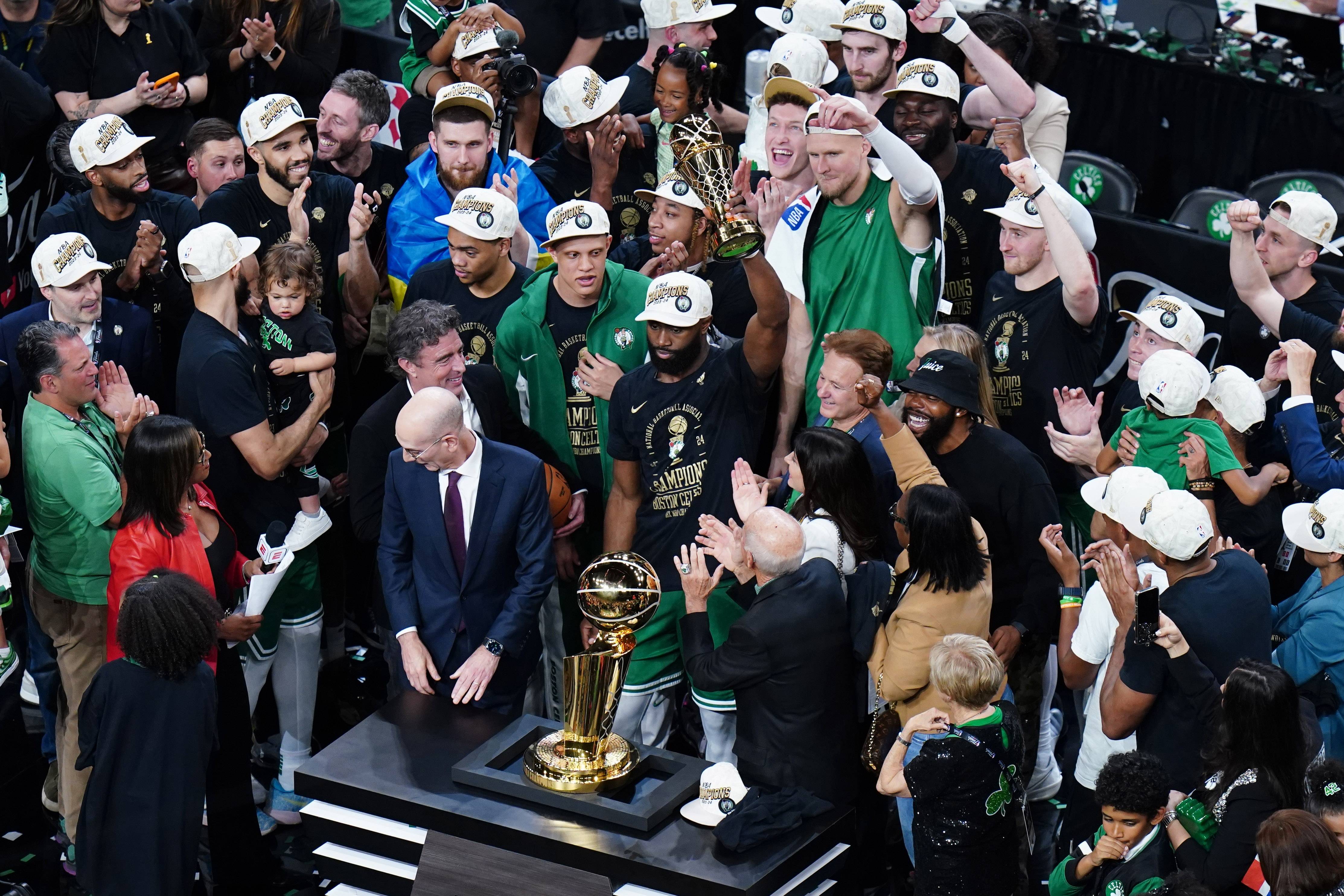 世俱杯赛程-NBA夏季联赛：独行侠战胜国王队夺冠